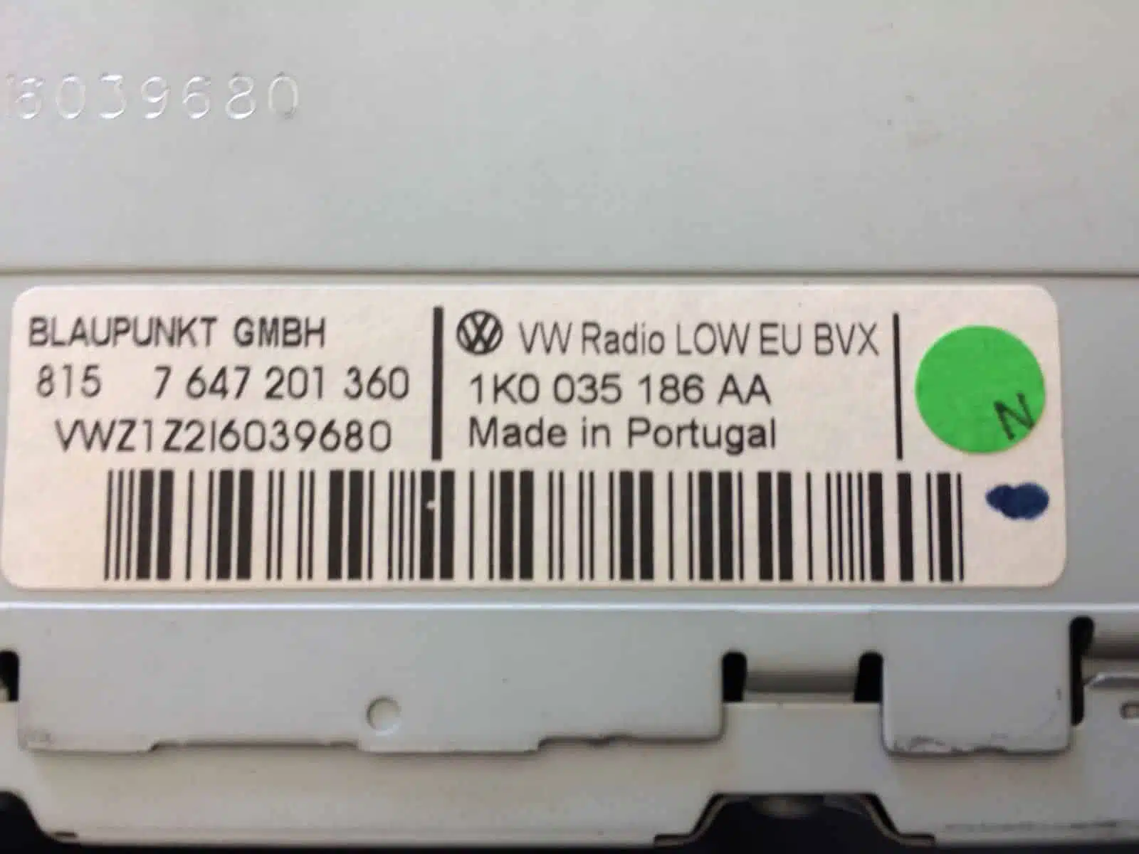 le code d'un autoradio Volkswagen